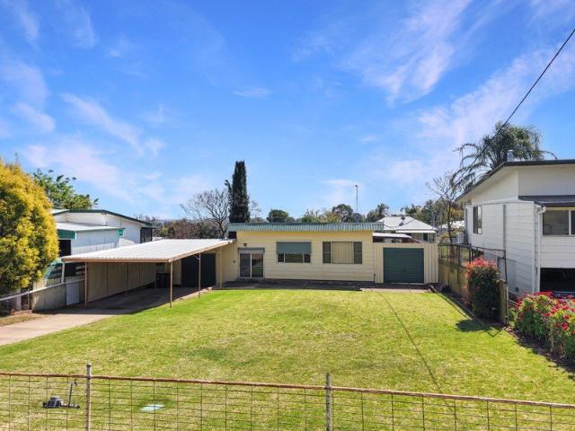 Tidy Four Bedroom Home in a Convenient Gunnedah Location