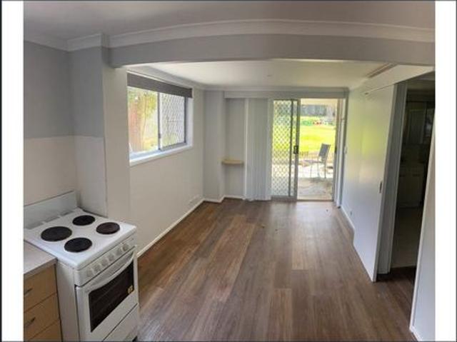 Tidy Ground Floor 1 bedroom Granny Flat