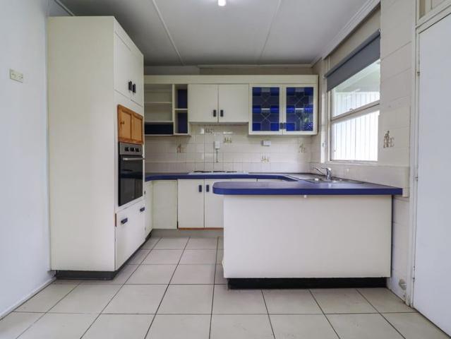 TIDY HOME IN HANDY LOCATION