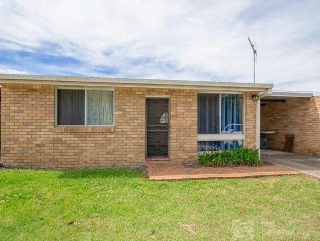 TIDY TWO BEDROOM UNIT