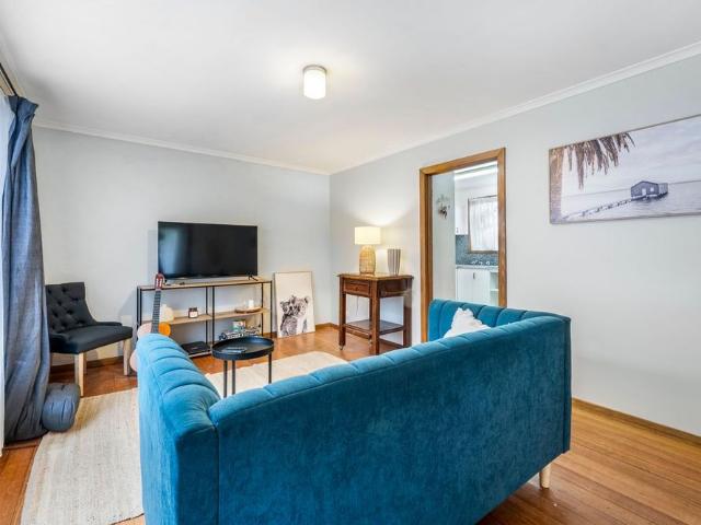 Tidy Two Bedroom Unit in a quiet complex