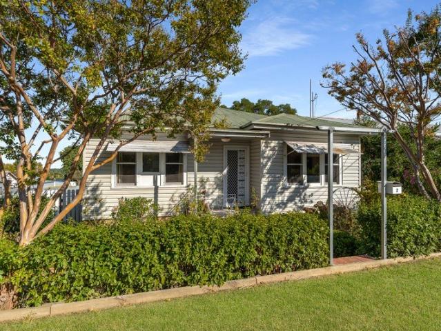 Tidy Three Bedroom House