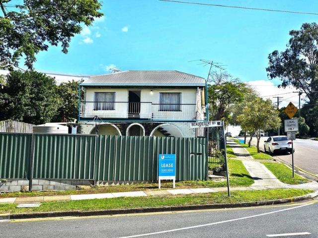 Tidy Three Bedroom Opposite Moorooka State School