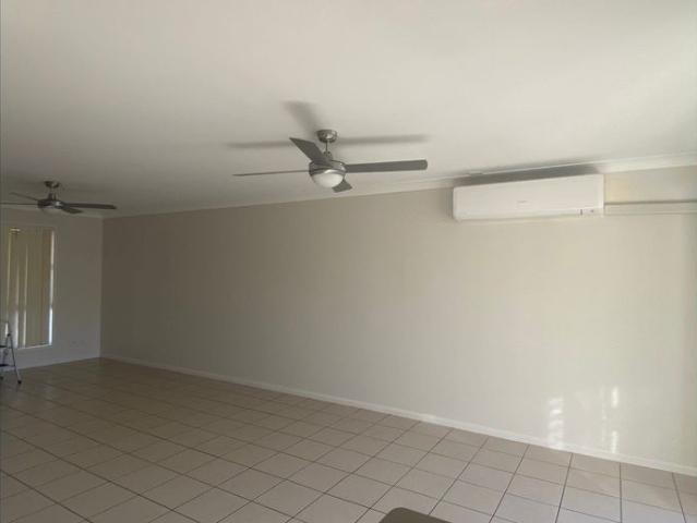 Tidy Unit Close to Town