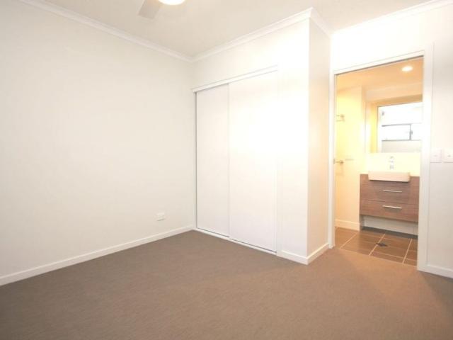 Tidy Unit In Great Location