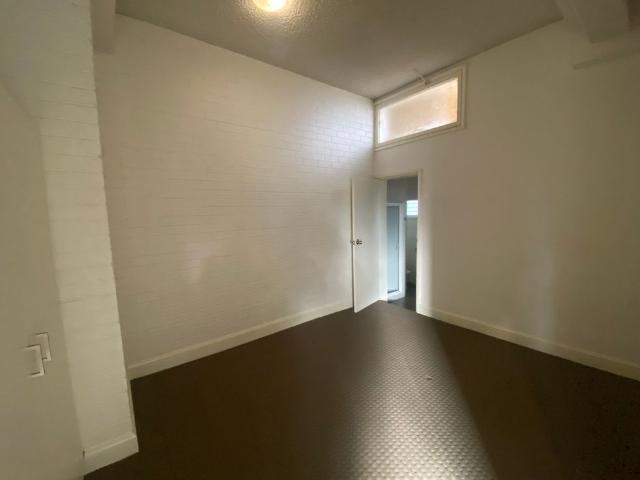 Tidy Unit with Patio