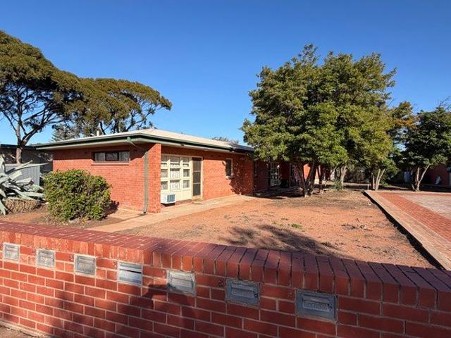 Tidy 1 Bedroom Unit in Whyalla Norrie