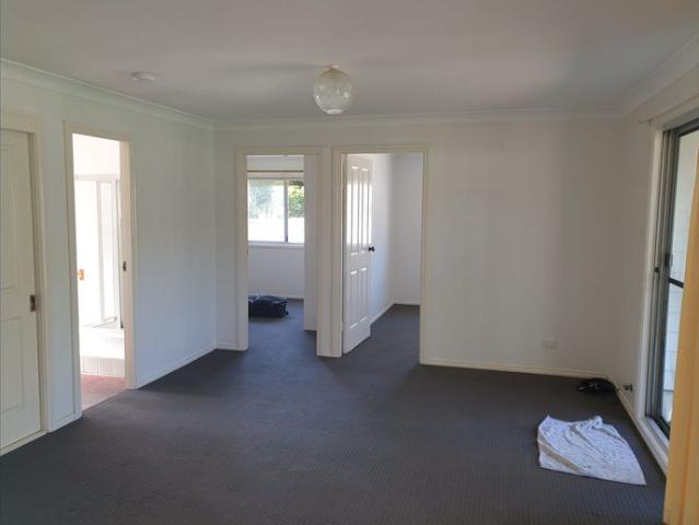 Tidy 2 bed unit LEMON TREE PASSAGE