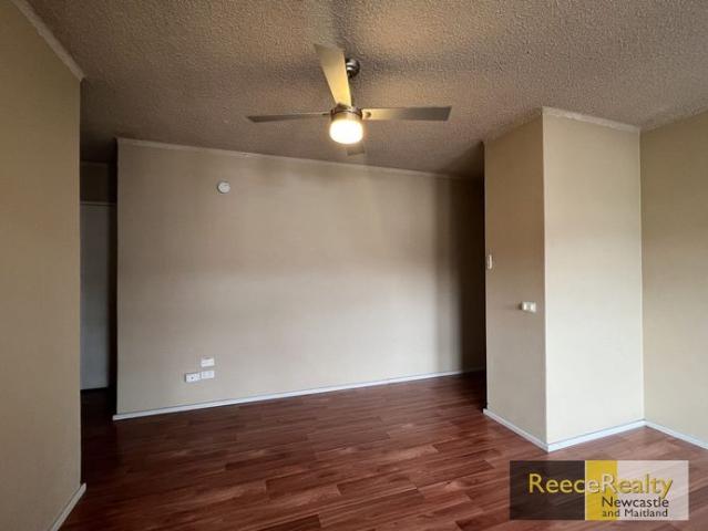 Tidy 2 Bedroom Unit *Water Inclusive in rent