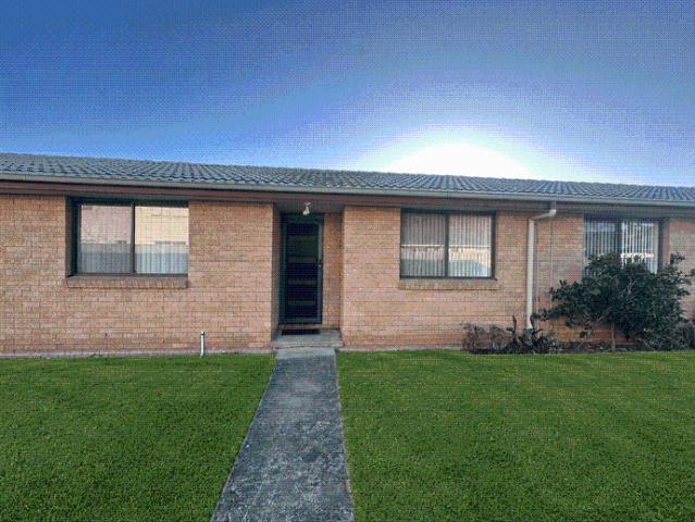 Tidy 2 Bedroom Unit