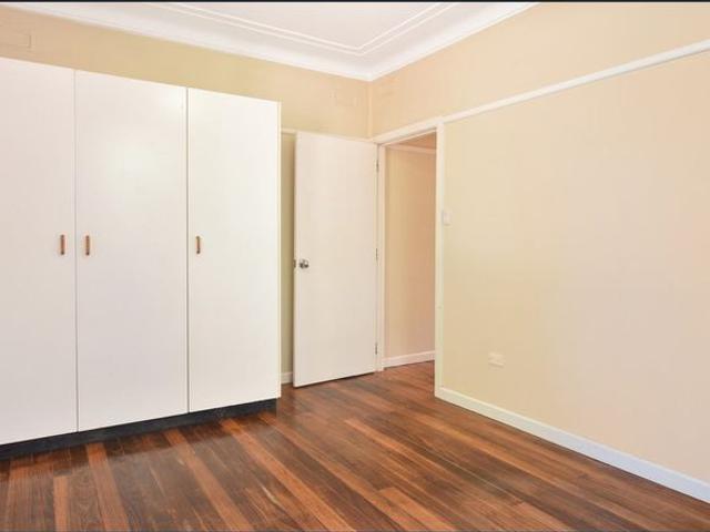 TIDY 2 BEDROOM HOME ON LARGE BLOCK