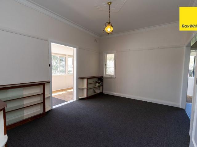 Tidy 2 Bedroom Home