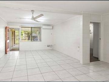 Tidy 3 Bedroom Duplex