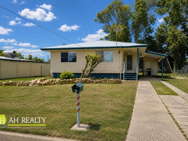 TIDY 3 BEDROOM HOME! AVAILABLE TO RENT NOW!