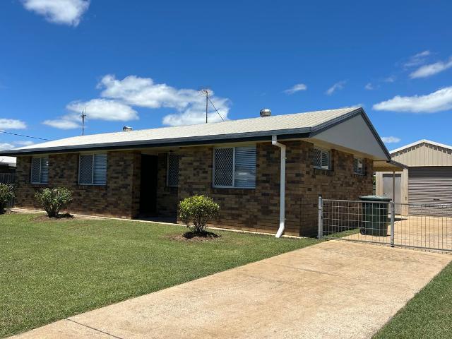 Tidy 3 Bedroom Home in Cul De Sac Street