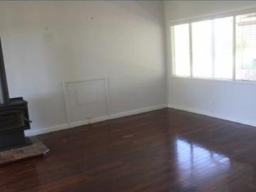 Tidy 3 Bedroom home with Views of the Salt Lake!