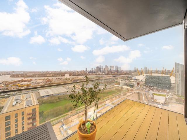 Tidemill Square, Greenwich SE10, 3 bed flat to rent, £3,650 pcm | PrimeLocation