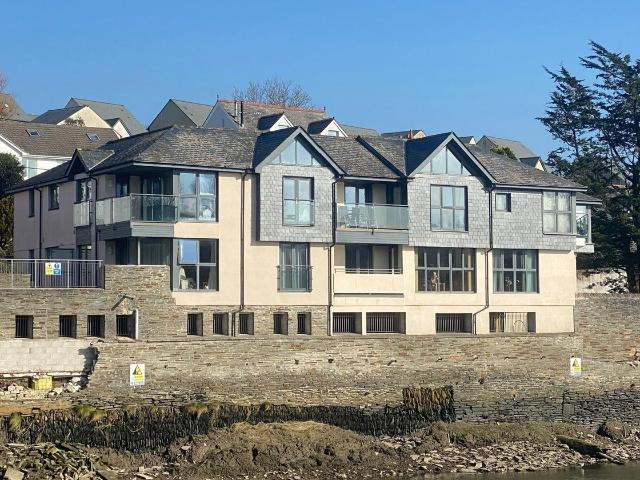 Tides Reach Apartments, Wadebridge PL27, 2 bed flat to rent, £1,200 pcm | PrimeLocation