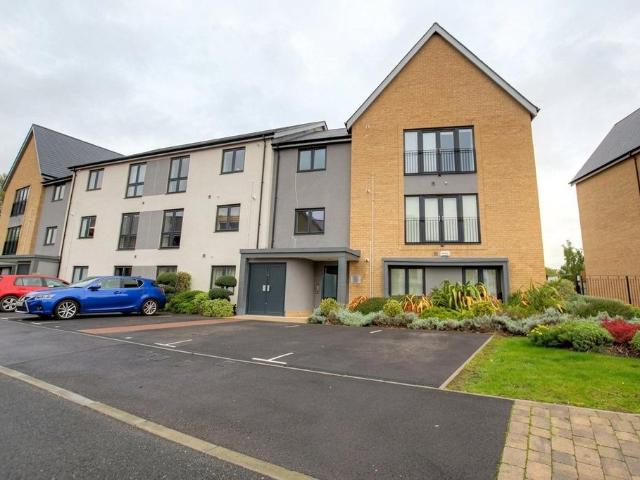 Tidman Road, Reading RG2 2 bed apartment to rent £1,500 pcm £346 pw