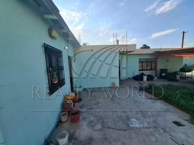 003 00451 TR Tienda / Terreno en Renta en Nuevo Repueblo