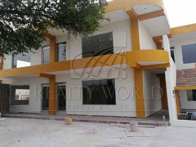 003 00179 LR Tienda / Local Comercial en Renta en Apodaca Centro