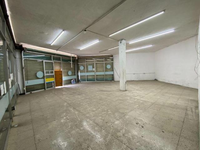 Tienda / Local Comercial en Renta en Civac
