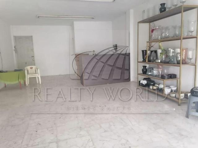 003 00483 LR Tienda / Local Comercial en Renta en Guadalupe, N.L