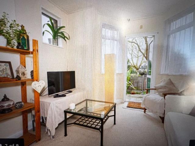 Tierney Road, London SW2, 2 bed property to rent, £2,200 pcm | PrimeLocation