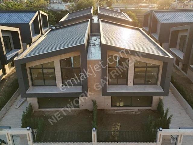Tiftik Efe Villaları'nda Satılık Lüks Villa
