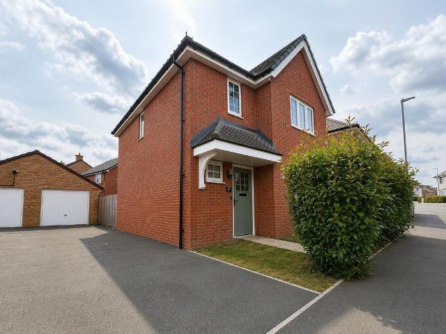 Tiger Moth Way, Henlow SG16, 3 bed property to rent, £1,900 pcm | PrimeLocation