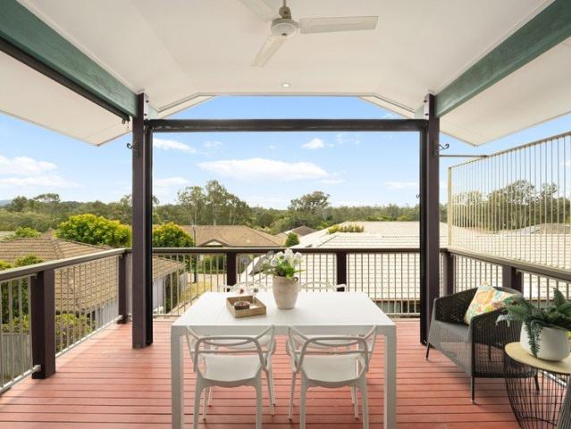 Tightly held and spacious lifestyle apartment