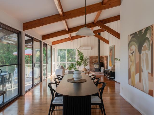 Tightly Held Gem – Modernist Character & Lifestyle on Your Doorstep
