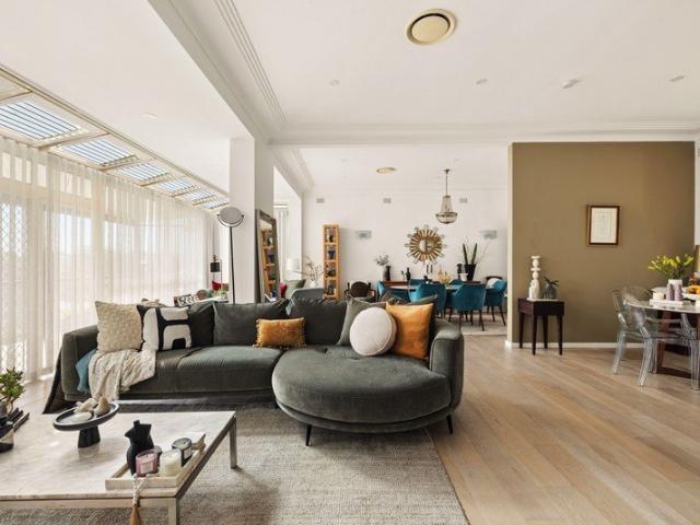 Tightly held family home in prized Bexley North cul de sac