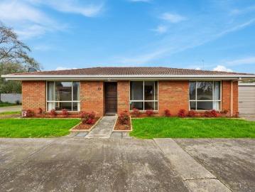 Tightly Held Unit In Redan!