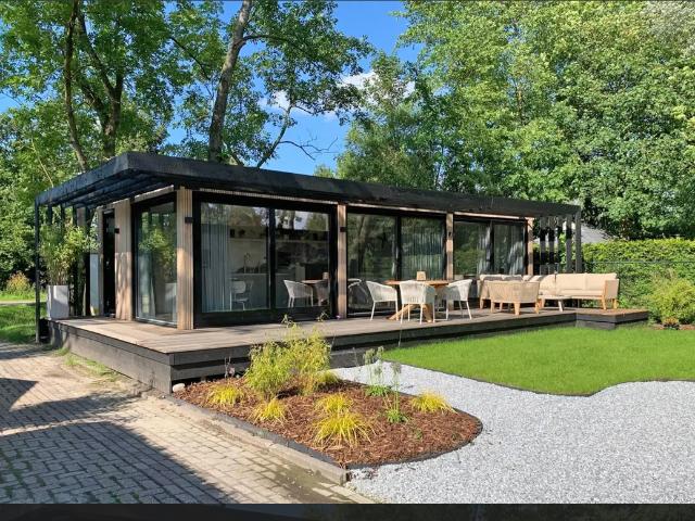 Tijdelijke onderkomen nieuw gebouwde chalets