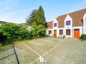 Geschakelde Woning te huur in Oudenburg - Kelder