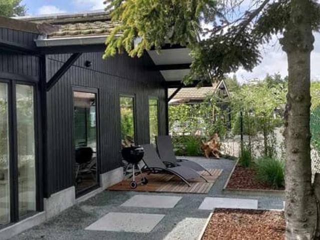 Tijdelijke verhuur chalet 'The Black Lodge'