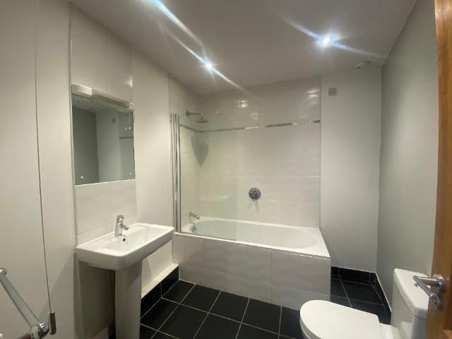 Til Morning. Land of Green Ginger. 1 bed flat to rent £725 pcm £167 pw