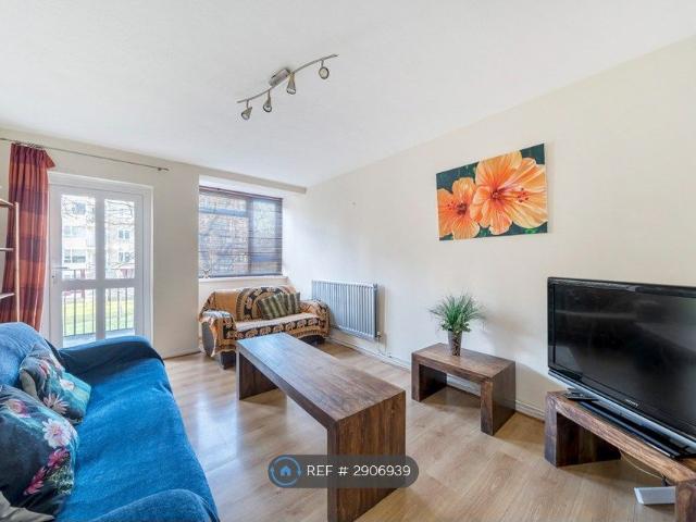 Tildesley Road, London SW15, 2 bed flat to rent, £2,100 pcm | PrimeLocation