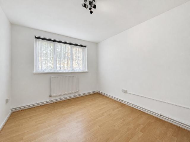 Tildesley Road, London SW15, 3 bed flat to rent, £2,180 pcm | PrimeLocation