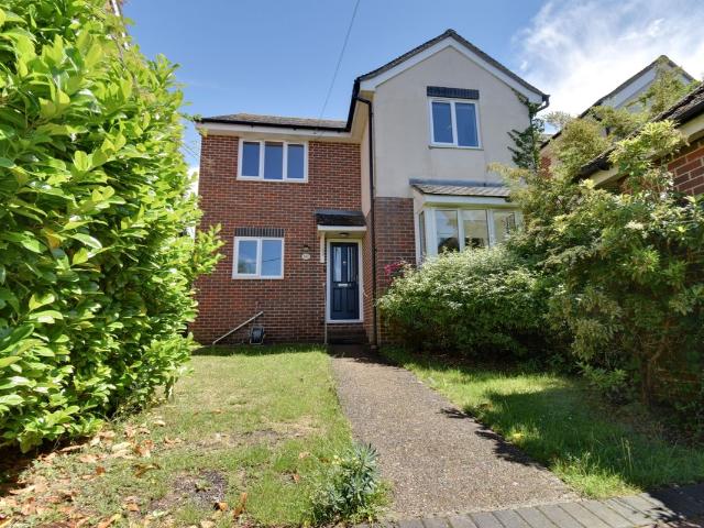 Tilkey Road, Coggeshall, Colchester CO6, 4 bed detached house to rent, £2,200 pcm | PrimeLocation