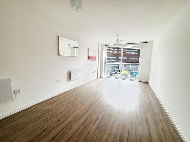 Tilley Road, Feltham, TW13 4GJ