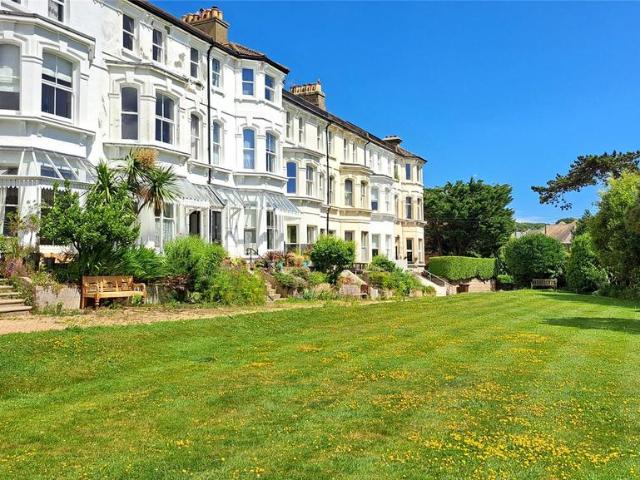 Tillington Terrace, East Sussex TN35 2 bed flat to rent £1,150 pcm £265 pw
