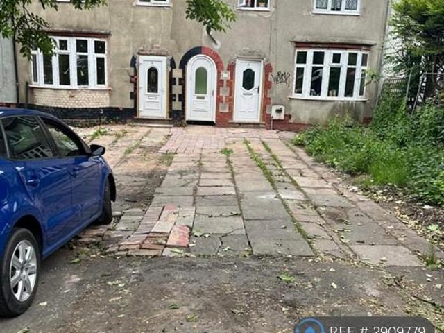 Tipton Road, Dudley, DY1 Studio to rent £600 pcm £138 pw