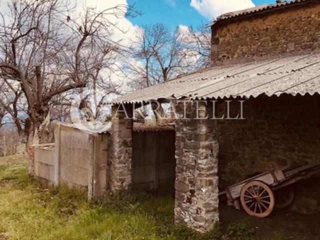 Tipico casale colonico da ristrutturare con ulteriori anness. 570m² Greve in Chianti