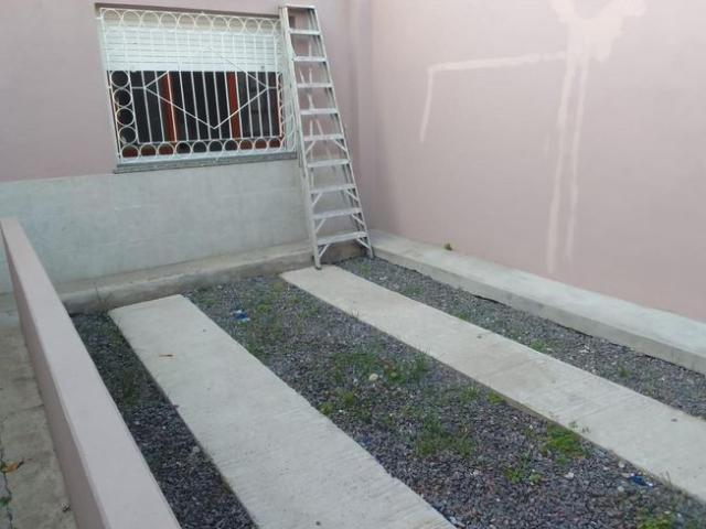 Tipo Casa 3 amb, guarda coche y patio. A Nuevo