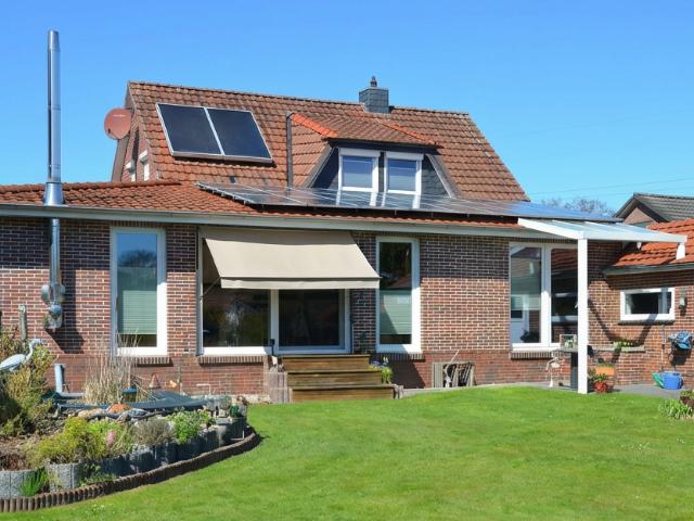 TIPP | Aufwendig saniertes und modern erweitertes Einfamilienhaus in Varel / Obenstrohe