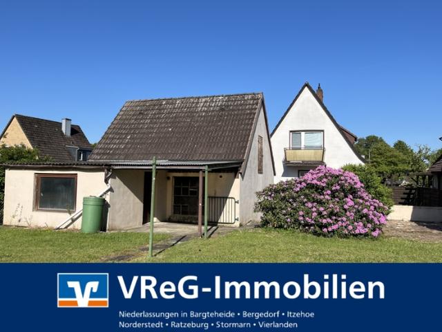 Tipp: Einfamilienhaus mit Einliegerwohnung und Doppelgarage auf großem Grundstück