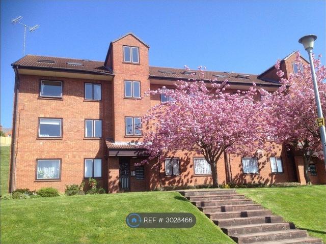 Tippett Rise, Reading RG2, 1 bed flat to rent, £995 pcm | PrimeLocation
