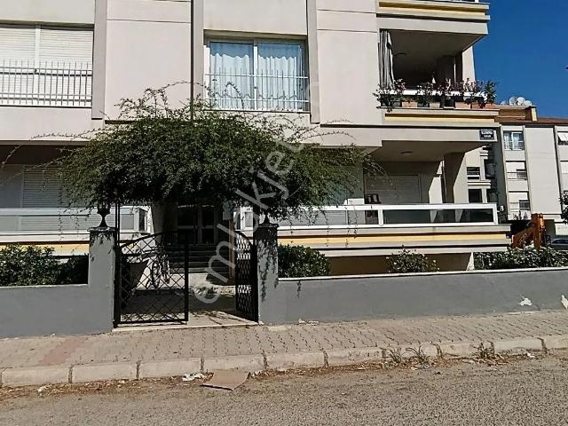 Tire Hürriyet Mahallesi 4+1 Geniş Balkonlu Kiralık Daire